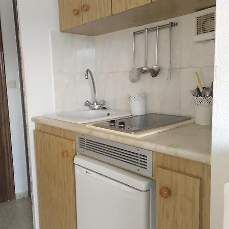 Apartment Parchis Con Piscina *
