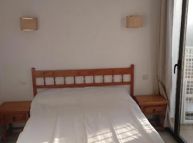 Parchis Con Piscina Apartamento *