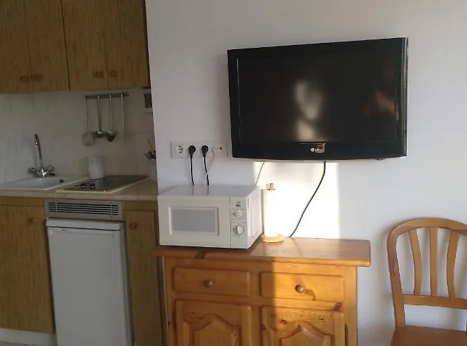 Apartamento Parchis Con Piscina *