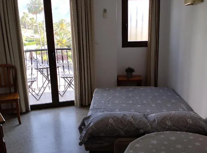 Parchis Con Piscina Apartamento