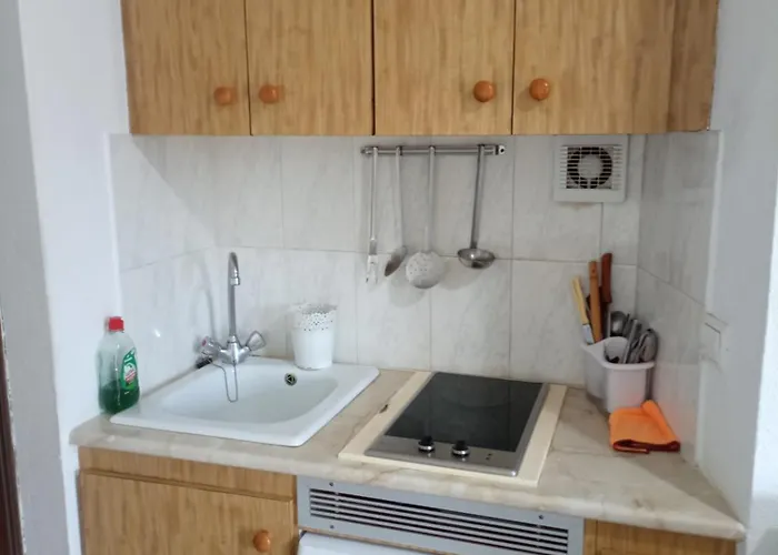 Parchis Con Piscina Apartamento